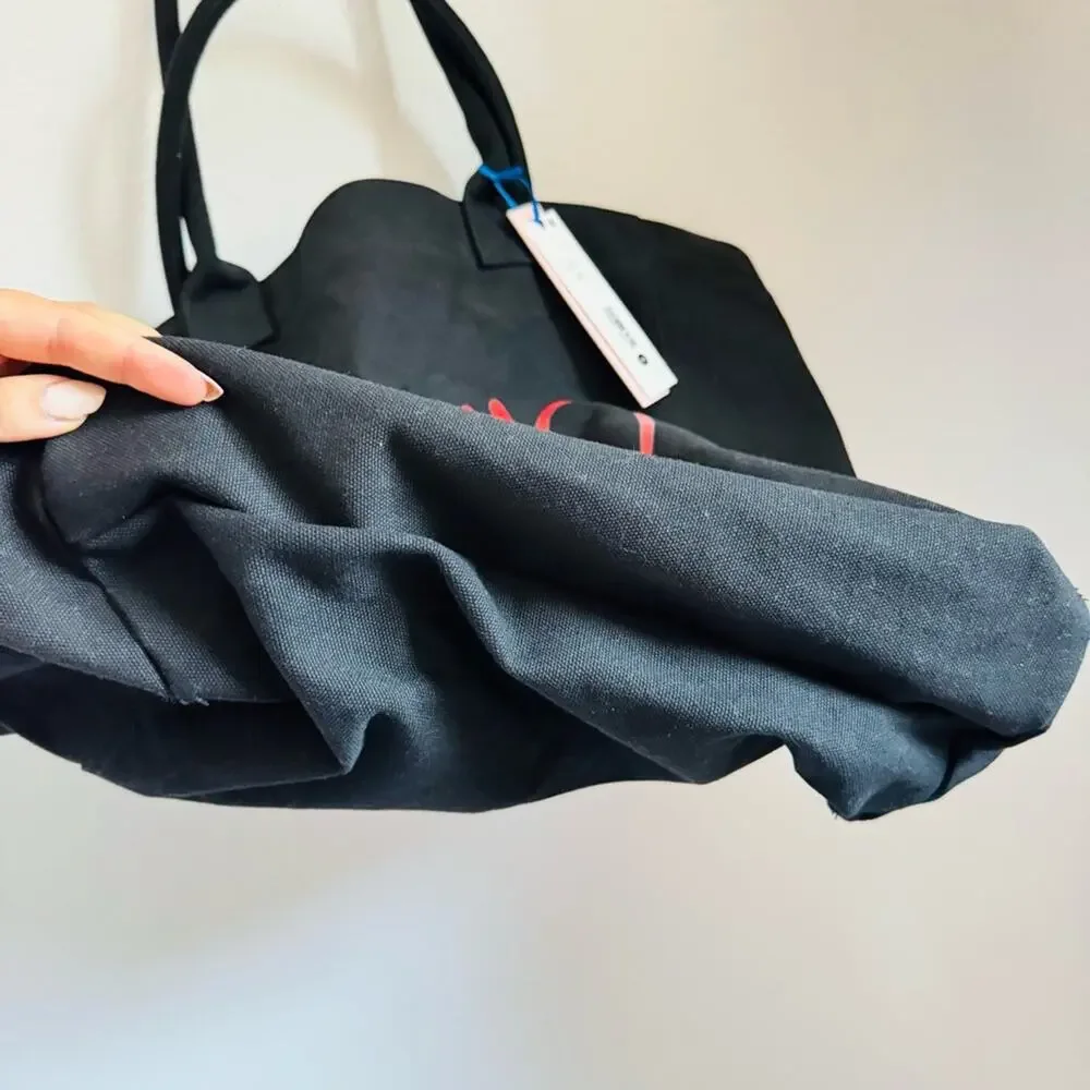 NEW BLOOMINGDALES Exclusive Black Red Bloomies Carryall Shoulder Tote Bag Purse - Picture 12 of 13